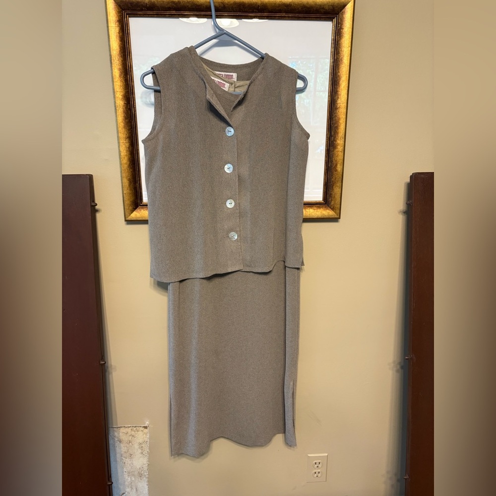 Maggy London Dress/Vest Set Suit EUC Sz4